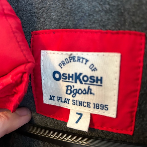 Oshkosh Puffer Vest - Picture 3 of 6